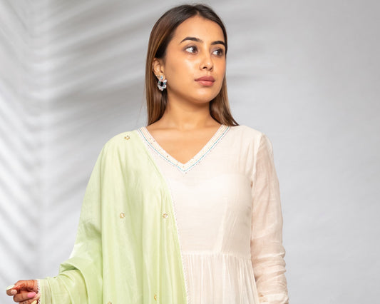 Indian Wedding Guest Outfit Guide: What to Wear to Every Function