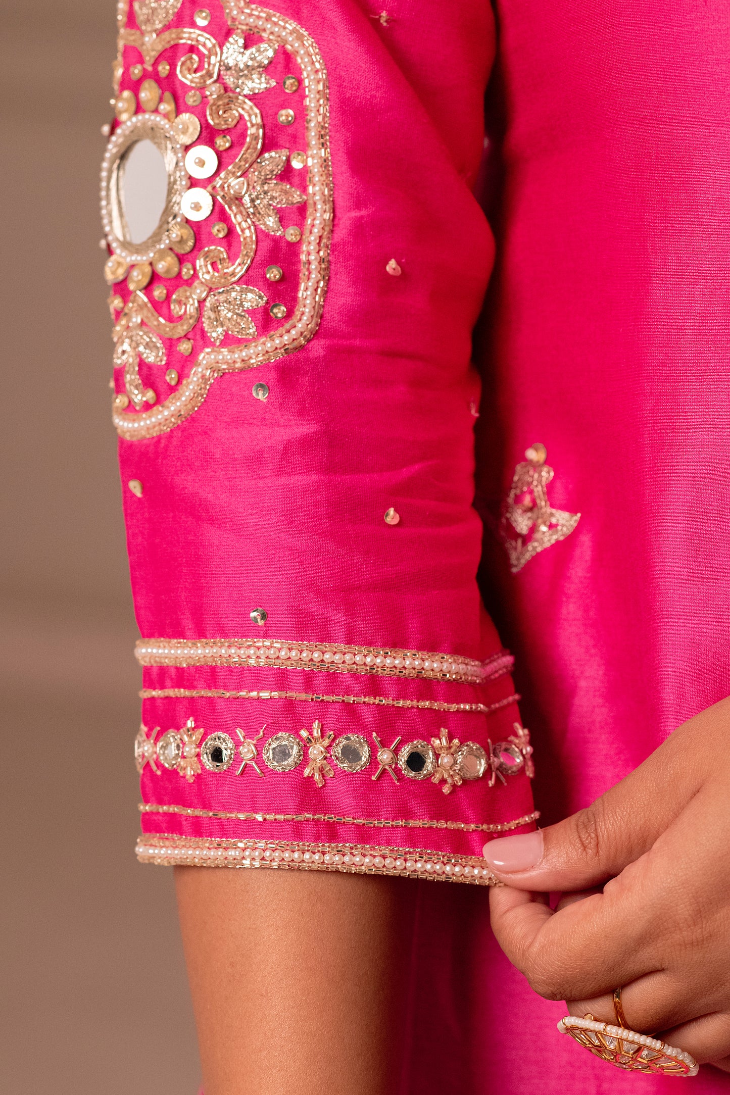 ISHTARA'S FUCHSIA PINK STRAIGHT FIT KURTA WITH GREEN PANTS AND DUPATTA #NAV07