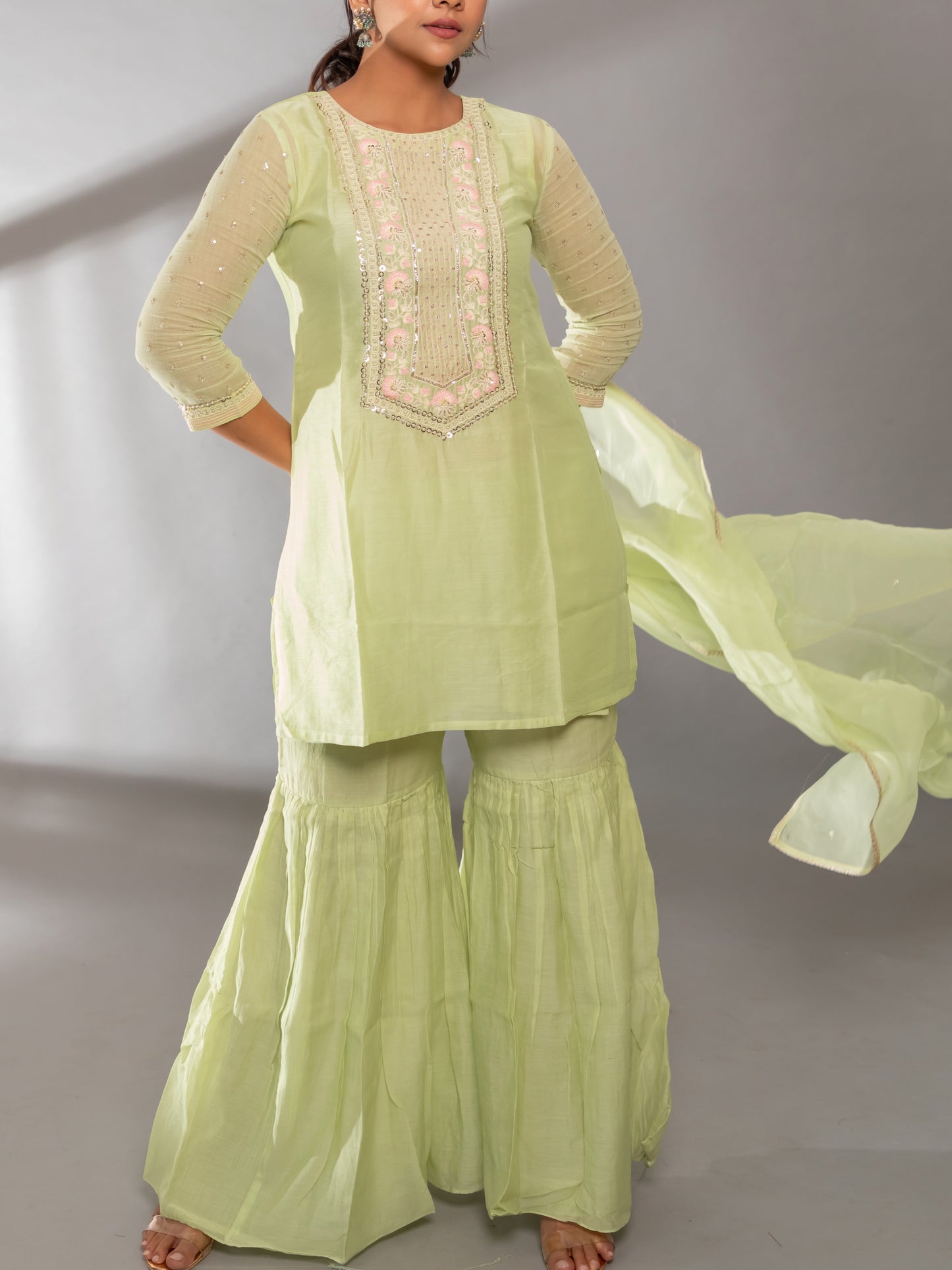 ISHTARA PASTEL GREEN HAND EMBROIDERED SHORT KURTA WITH GHARARA AND ORGANZA DUPATTA #ISH02