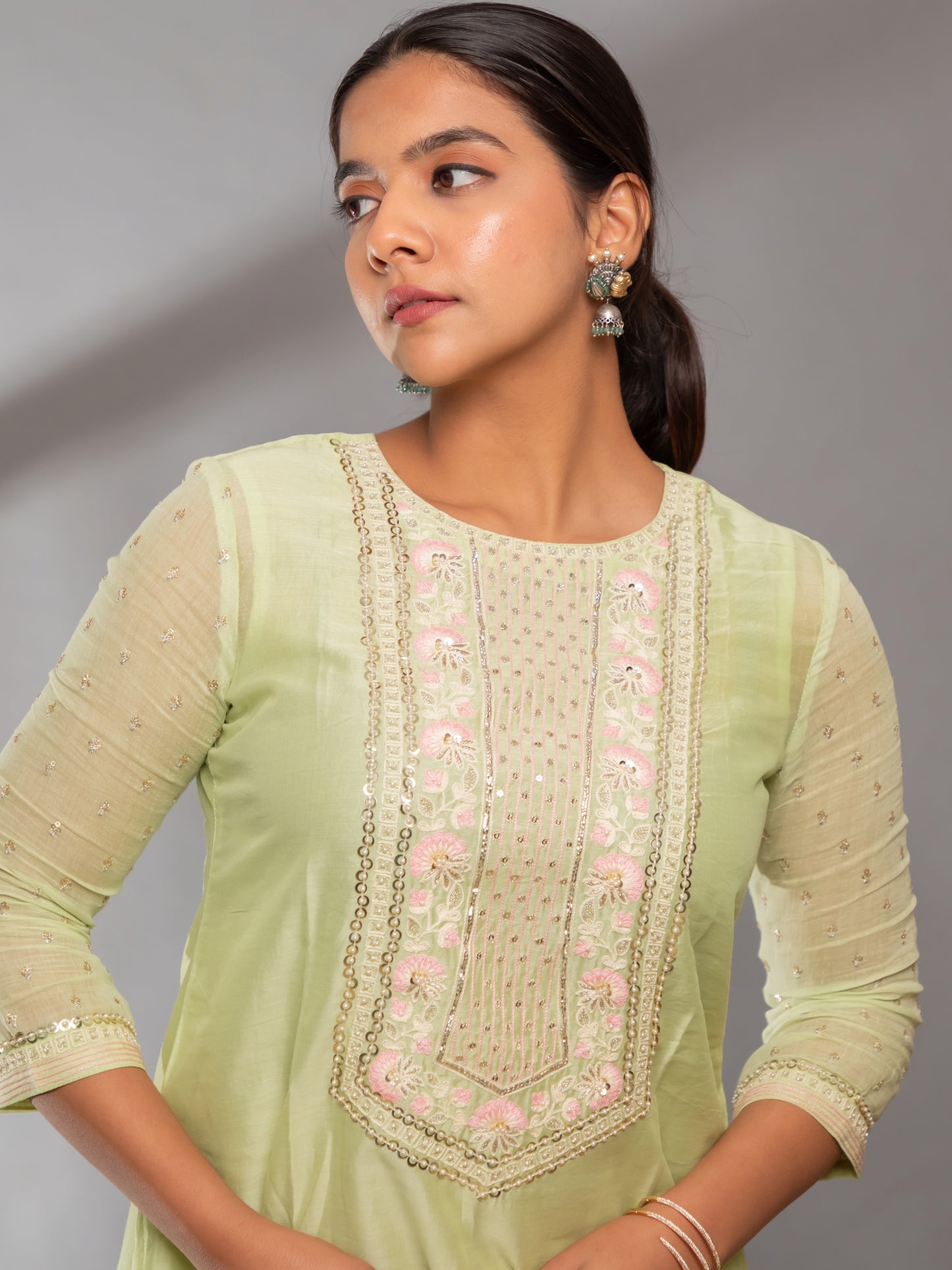 ISHTARA PASTEL GREEN HAND EMBROIDERED SHORT KURTA WITH GHARARA AND ORGANZA DUPATTA #ISH02