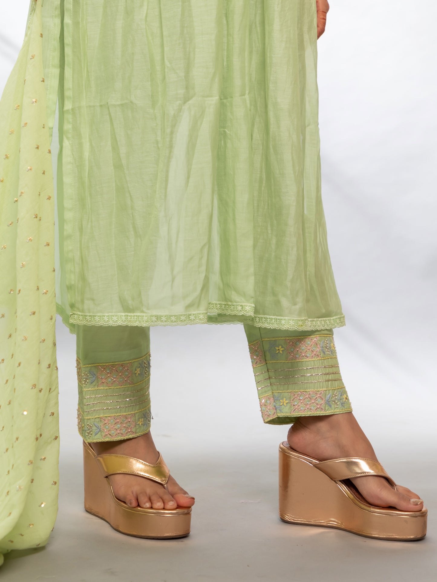 ISHTARA PASTEL GREEN V NECK KURTA WITH PANTS AND DUPATTA #ISH06