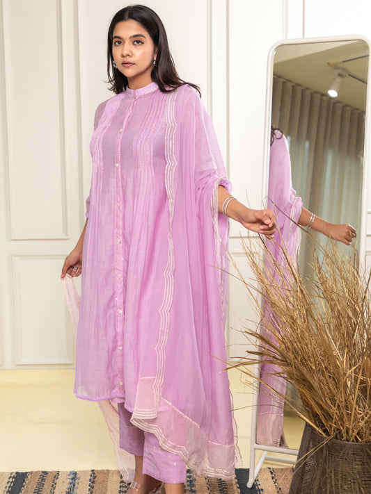 Stylish Lavender Kurta Set by Ishtara – Stand Collar Design with Dupatta.