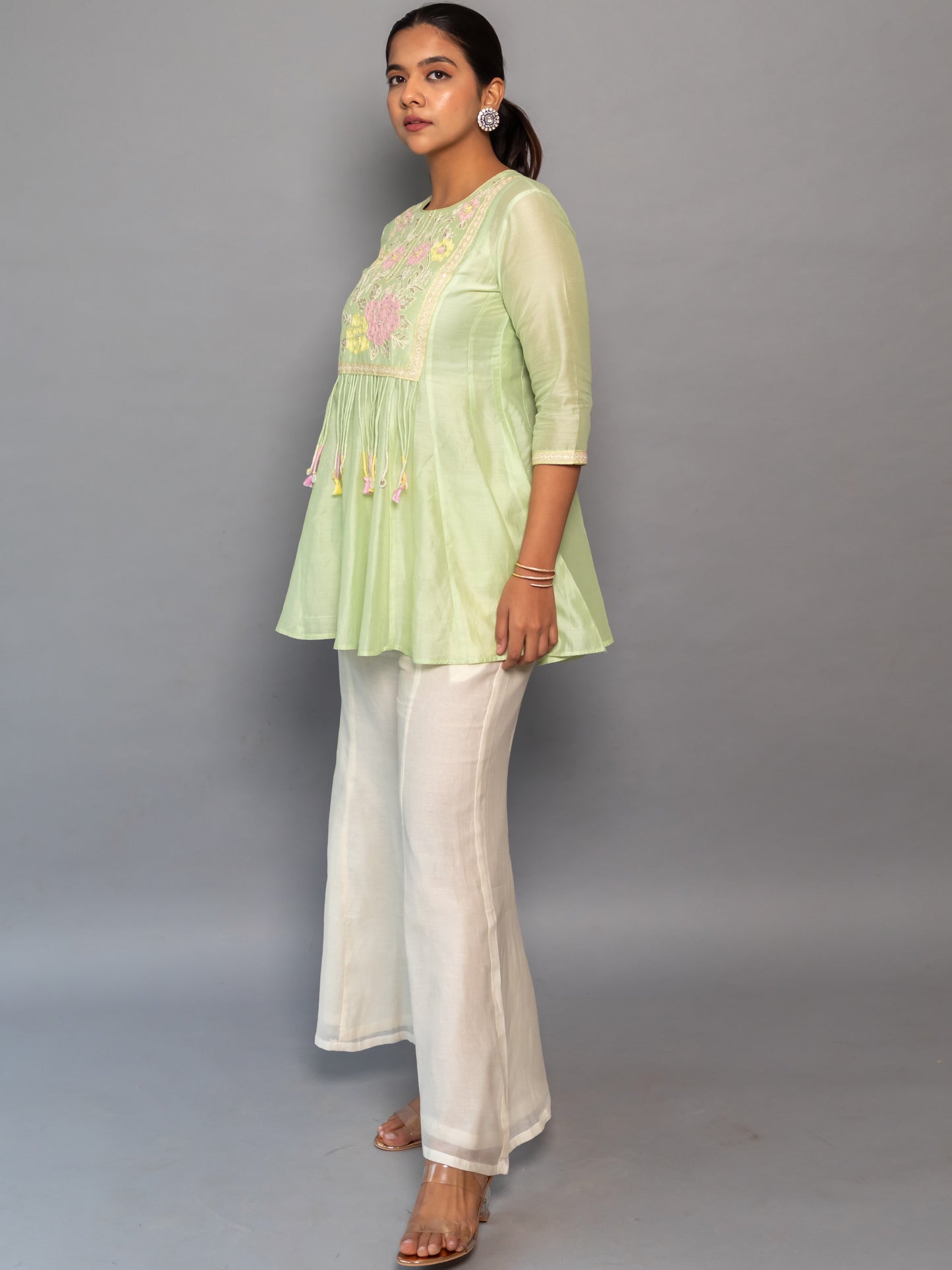 ISHTARA PASTEL GREEN SHORT KALI TOP WITH OFF WHITE KALI PANTS #ISH31